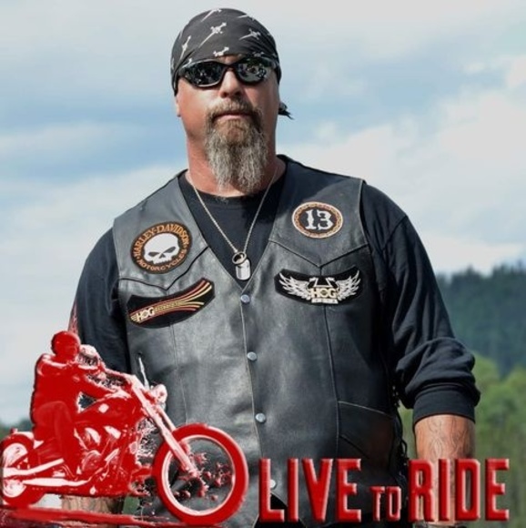 Meet your Posher, Pascal - Picture 1 of 1